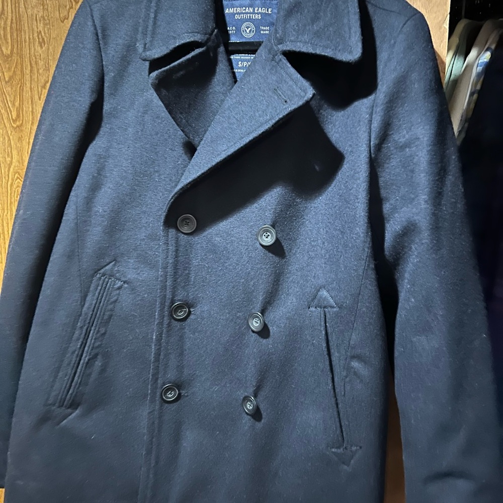 American Eagle Outfitters Men's Dark Blue Peacoat